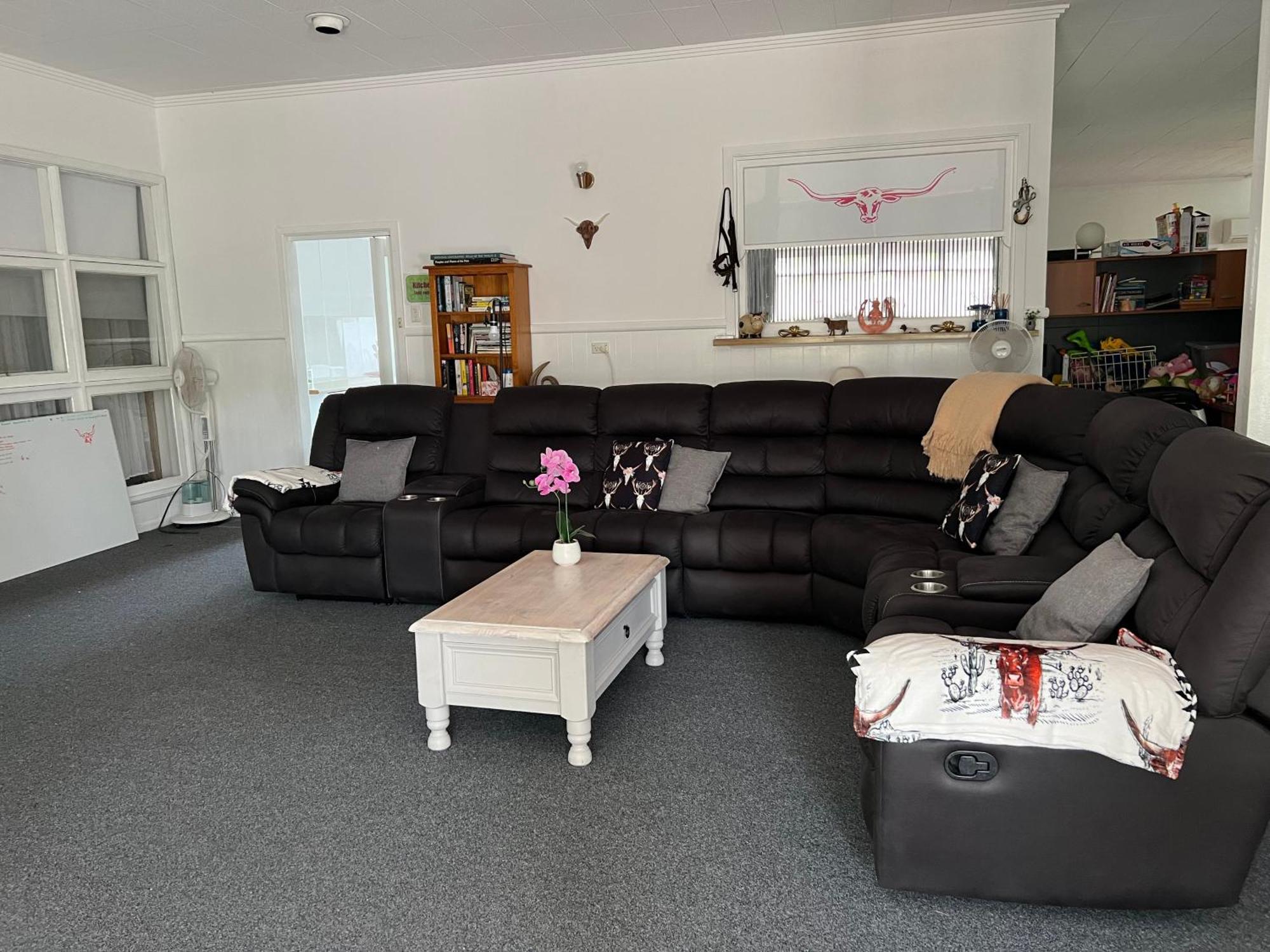 Longhorn Ranch Apartments Orbost Eksteriør bilde
