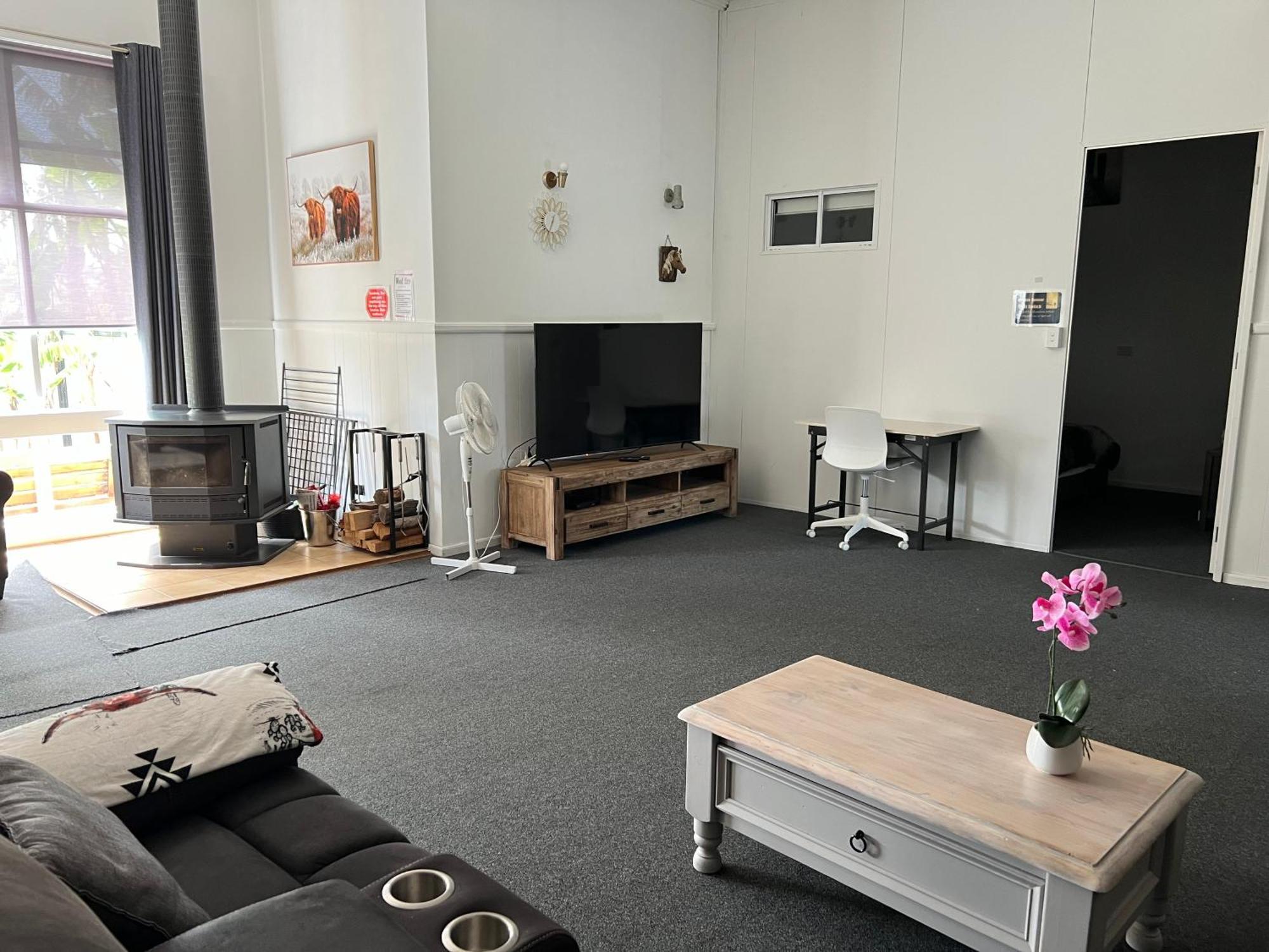 Longhorn Ranch Apartments Orbost Eksteriør bilde