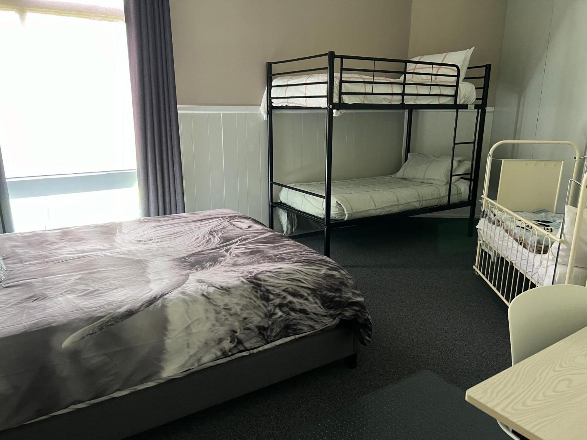 Longhorn Ranch Apartments Orbost Eksteriør bilde